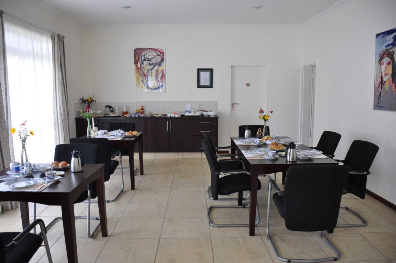 Amohela Guesthouse Midrand Eksteriør billede