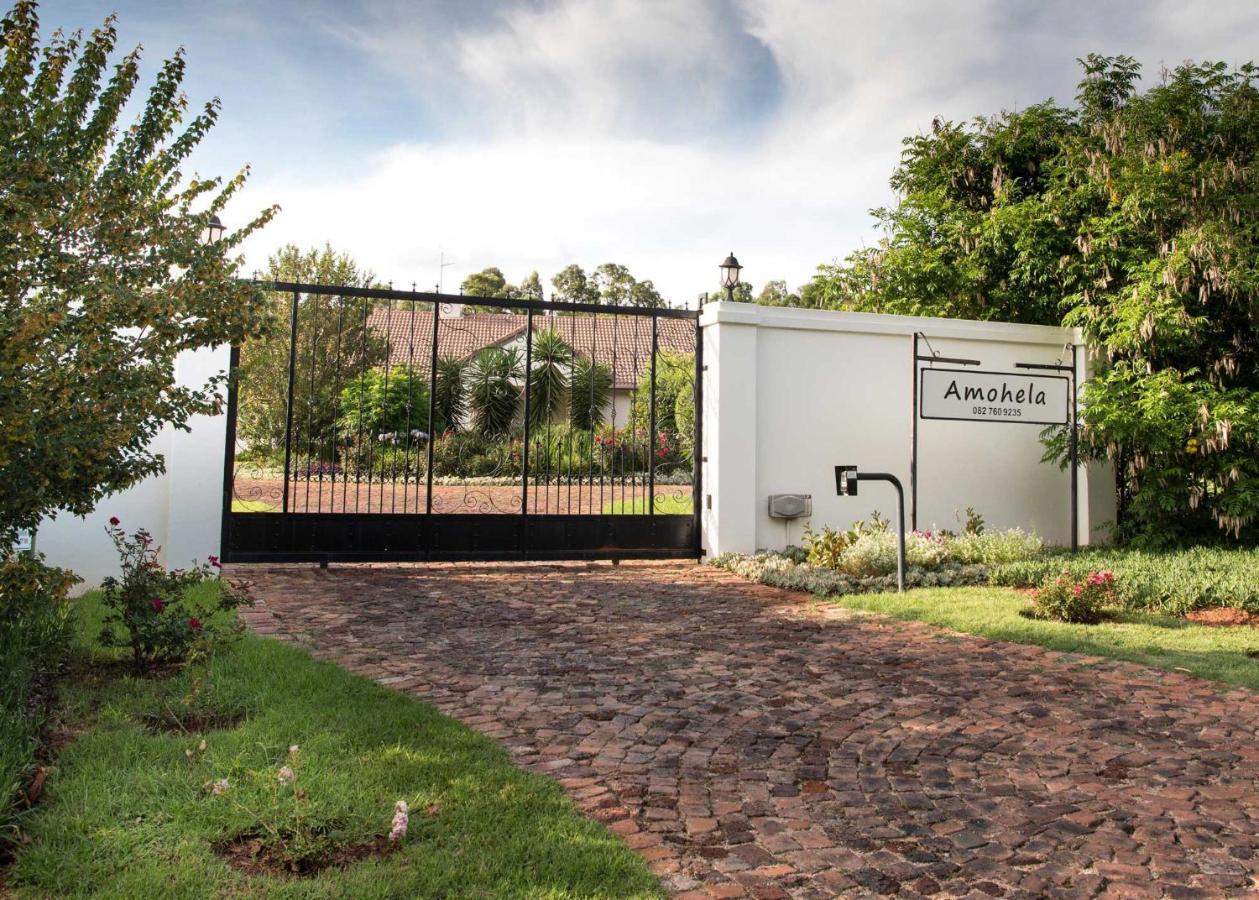 Amohela Guesthouse Midrand Eksteriør billede