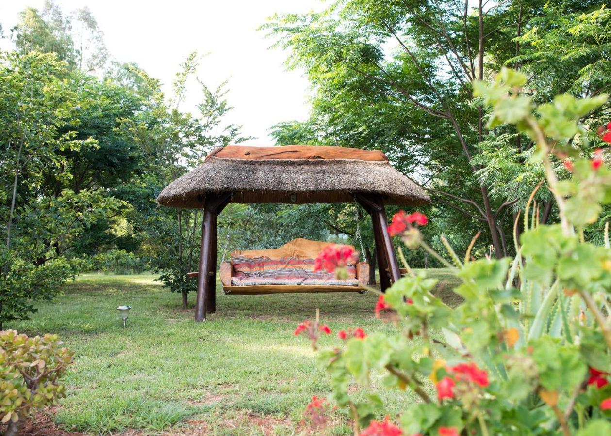 Amohela Guesthouse Midrand Eksteriør billede